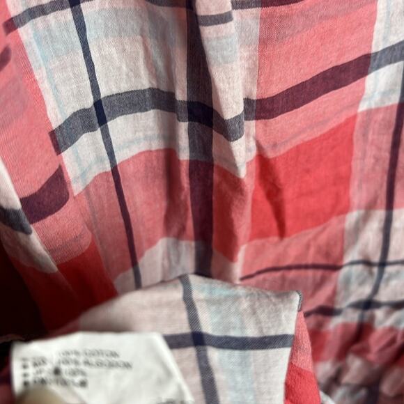 Old navy classic plaid button down top pink white blue XL - Picture 5 of 5